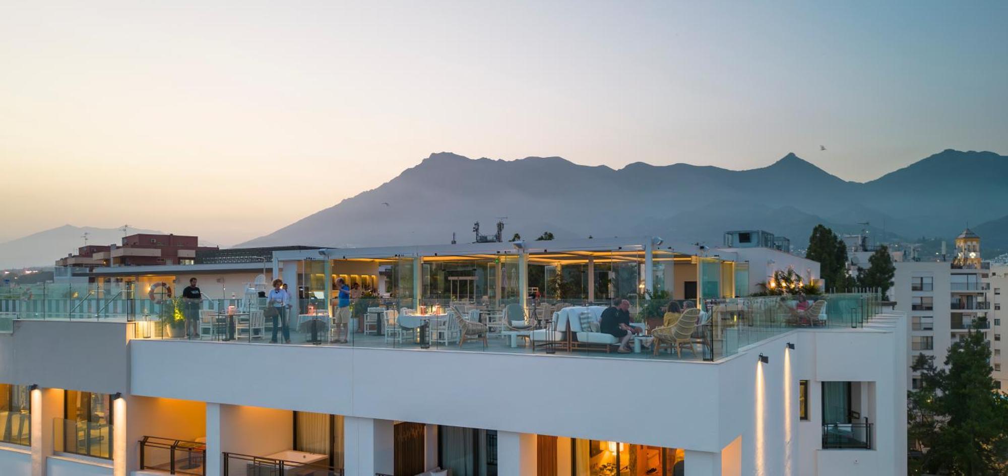 Hotel Fuerte Marbella Esterno foto